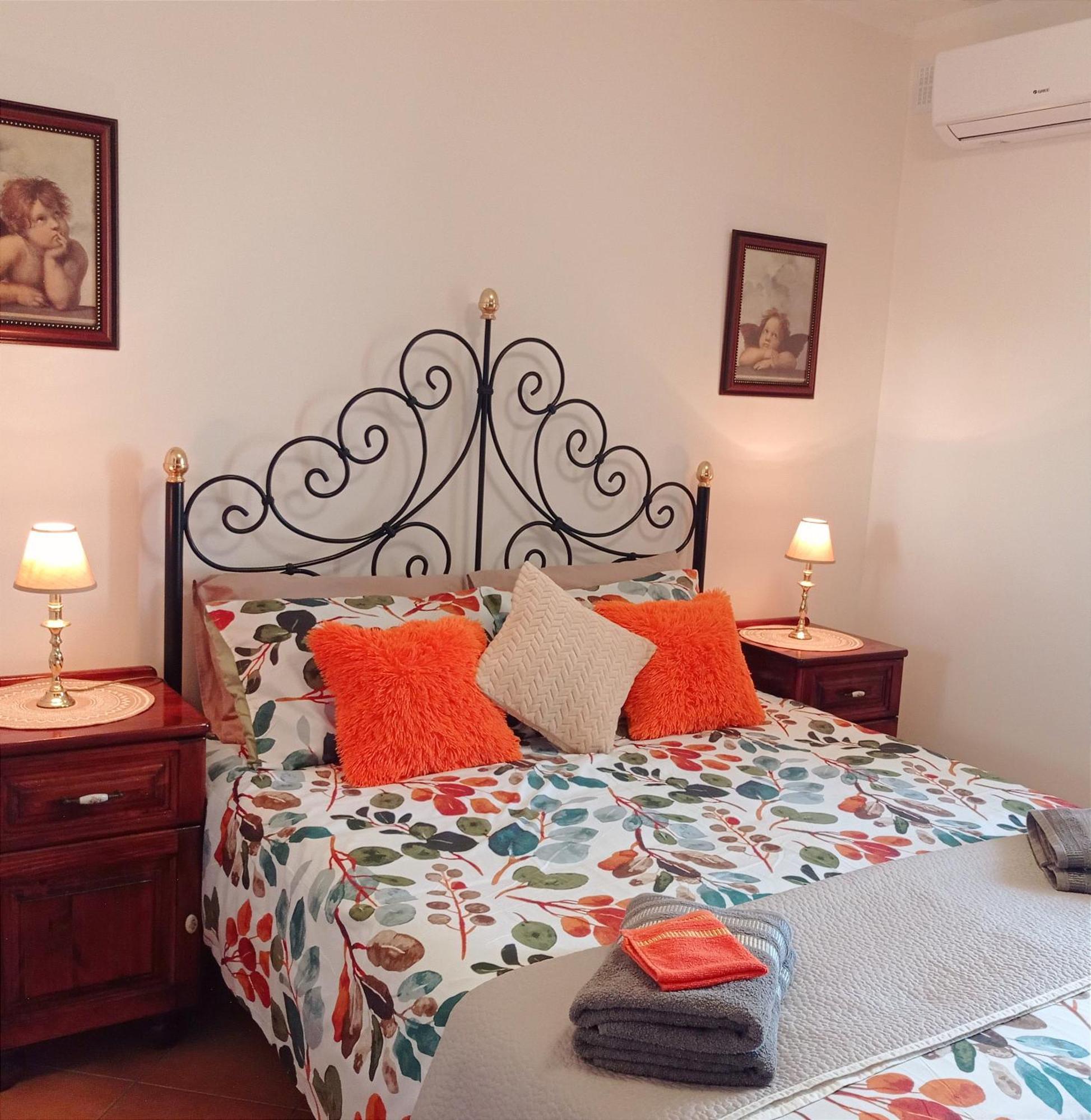 Joseph 2 Stylish Flat With Open Views, Just 4Km From The Airport Or Beach Siggiewi Extérieur photo