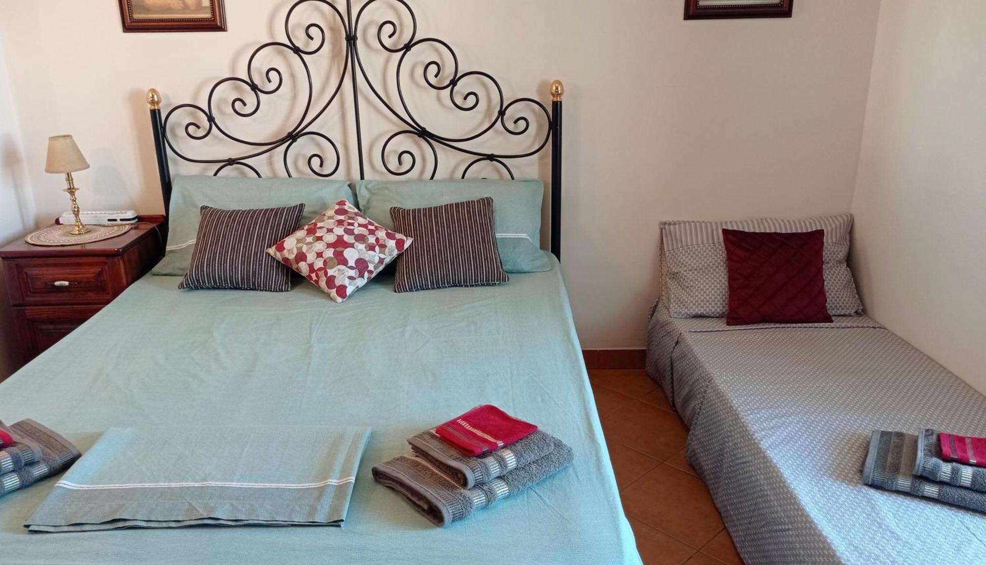 Joseph 2 Stylish Flat With Open Views, Just 4Km From The Airport Or Beach Siggiewi Extérieur photo