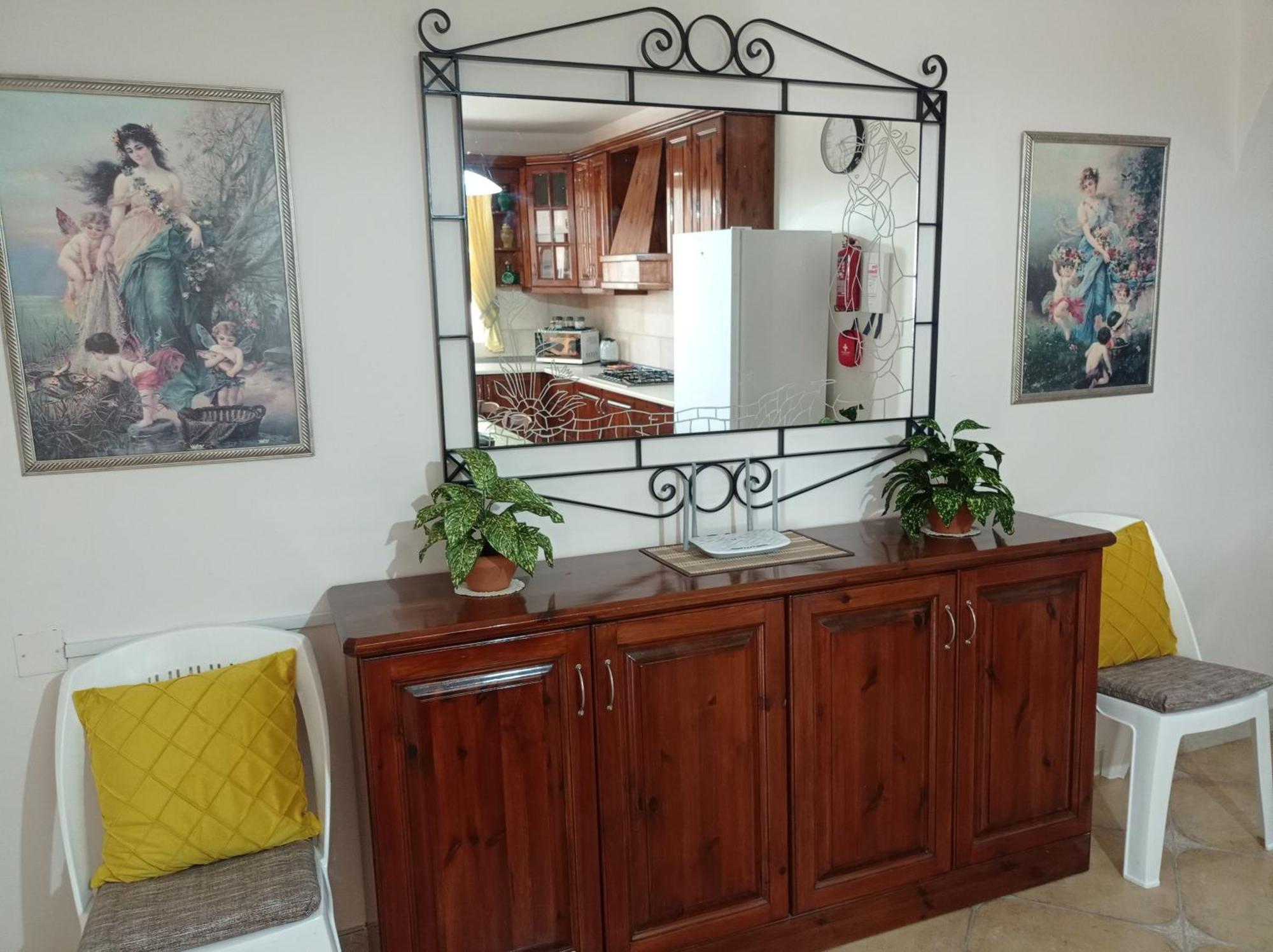 Joseph 2 Stylish Flat With Open Views, Just 4Km From The Airport Or Beach Siggiewi Extérieur photo